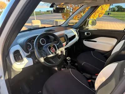 FIAT 500L 0.9 TwinAir Turbo Pop Star — Minivan compact économique et sans sinistre — Thumbnail 10