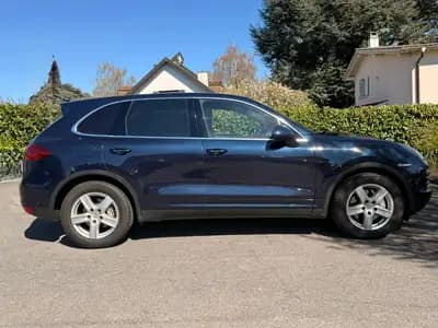 Porsche Cayenne S 2011 — SUV sportif 400 ch, sans accident, entretien suivi — detail