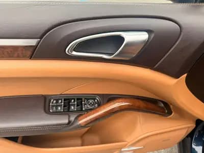 Porsche Cayenne S 2011 — SUV sportif 400 ch, sans accident, entretien suivi — Thumbnail 27