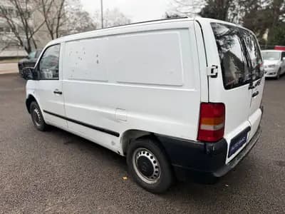 Mercedes-Benz Vito 108CDI — Utilitaire diesel robuste, 151'000 km, sans sinistre — rear view