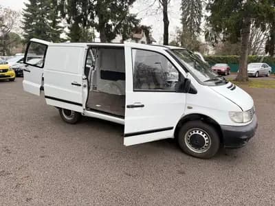 Mercedes-Benz Vito 108CDI — Utilitaire diesel robuste, 151'000 km, sans sinistre — Thumbnail 13