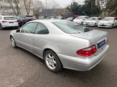 Mercedes-Benz CLK 230 Kompressor — Coupé sportif 2001, 197 ch automatique — rear view