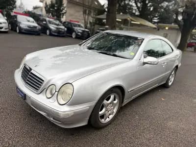 Mercedes-Benz CLK 230 Kompressor — Coupé sportif 2001, 197 ch automatique — side view