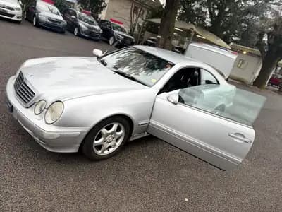 Mercedes-Benz CLK 230 Kompressor — Coupé sportif 2001, 197 ch automatique — Thumbnail 11