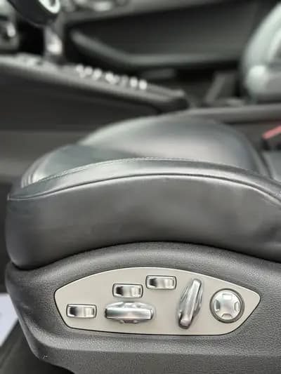 Porsche Macan GTS PDK — SUV sportif 380 ch, rouge éclatant, parfait état — Thumbnail 20