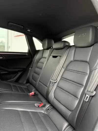 Porsche Macan GTS PDK — SUV sportif 380 ch, rouge éclatant, parfait état — Thumbnail 22