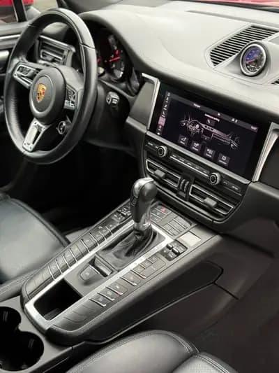 Porsche Macan GTS PDK — SUV sportif 380 ch, rouge éclatant, parfait état — Thumbnail 26