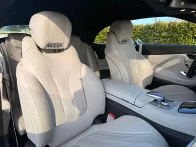 Mercedes-Benz S 500 Cabriolet — Élégance décapotable, 455 ch et prestige allemand — Miniatura 13