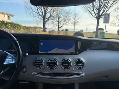 Mercedes-Benz S 500 Cabriolet — Élégance décapotable, 455 ch et prestige allemand — Miniatura 24