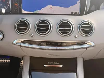 Mercedes-Benz S 500 Cabriolet — Élégance décapotable, 455 ch et prestige allemand — Miniatura 25