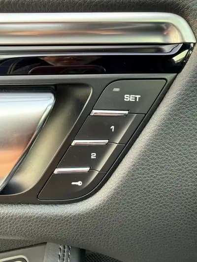 Porsche Macan S PDK – Sportivité et prestance garanties — Thumbnail 7