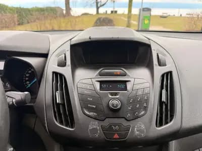 Ford Transit Connect Van — Utilitaire compact économique et fiable, idéal pour artisan — Thumbnail 21