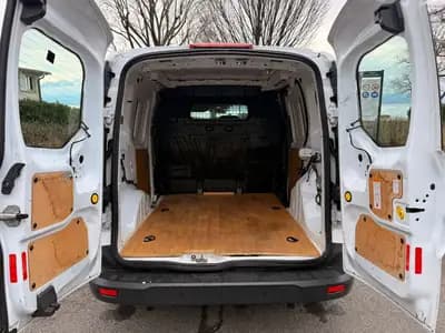 Ford Transit Connect Van — Utilitaire compact économique et fiable, idéal pour artisan — Thumbnail 24