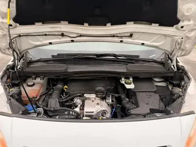 Ford Transit Connect Van — Utilitaire compact économique et fiable, idéal pour artisan — Thumbnail 25