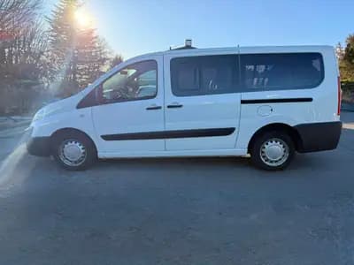 Peugeot Expert Tepee 2.0 HDi — Monospace 9 places, diesel économique, sans sinistre — Heckansicht