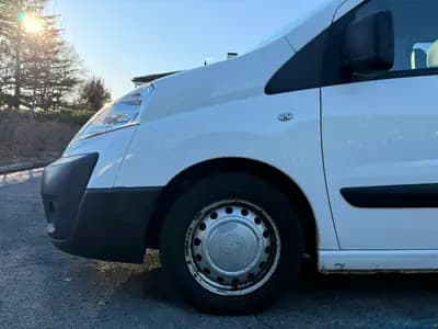 Peugeot Expert Tepee 2.0 HDi — Monospace 9 places, diesel économique, sans sinistre — Innenraum