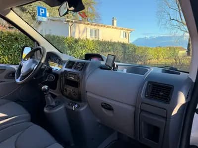 Peugeot Expert Tepee 2.0 HDi — Monospace 9 places, diesel économique, sans sinistre — Miniatur 12