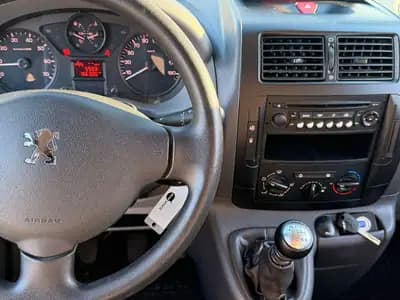 Peugeot Expert Tepee 2.0 HDi — Monospace 9 places, diesel économique, sans sinistre — Miniatur 15