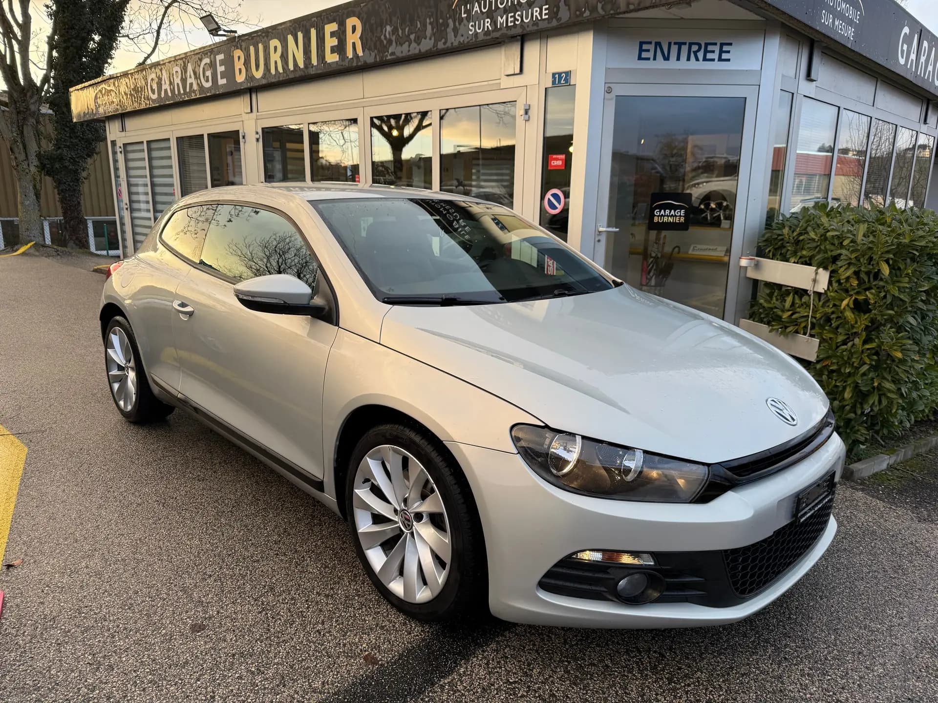 VW Scirocco 2.0 TSI – Le coupé sportif au tempérament affirmé — exterior view