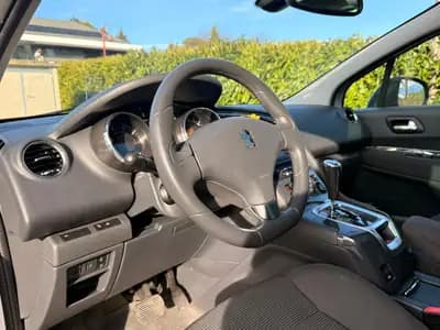 Peugeot 5008 1.6 16V Turbo — 7 places, boîte automatique, sans sinistre — Miniatura 12