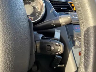 Peugeot 5008 1.6 16V Turbo — 7 places, boîte automatique, sans sinistre — Miniatura 18