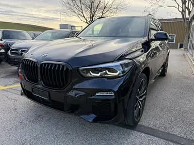 BMW X5 xDrive 30d – SUV premium diesel avec 88'300 km — côté