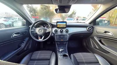 Mercedes-Benz GLA 250 Urban 4Matic — SUV compact premium, 4 roues motrices, 128'000 km — Thumbnail 8