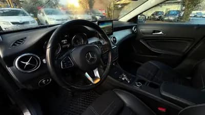 Mercedes-Benz GLA 250 Urban 4Matic — SUV compact premium, 4 roues motrices, 128'000 km — Thumbnail 10