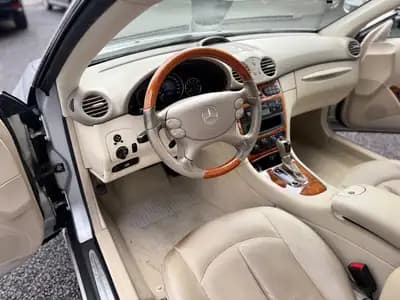 Mercedes-Benz CLK 320 Coupé — Élégance intemporelle, 218 ch et 114'000 km — Thumbnail 10