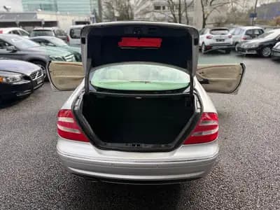 Mercedes-Benz CLK 320 Coupé — Élégance intemporelle, 218 ch et 114'000 km — Thumbnail 14
