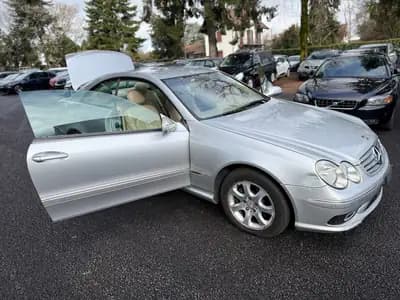 Mercedes-Benz CLK 320 Coupé — Élégance intemporelle, 218 ch et 114'000 km — Thumbnail 13
