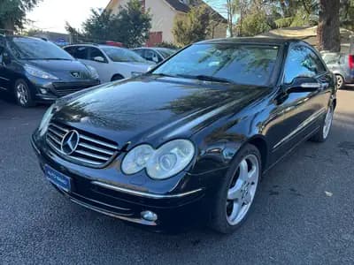 Mercedes-Benz CLK 500 Avantgarde — Coupé sportif V8, design intemporel — side view