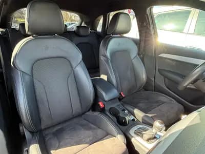 Audi Q3 1.4 TFSI Sport S-tronic — SUV compact sportif, 77'000 km seulement — Thumbnail 9