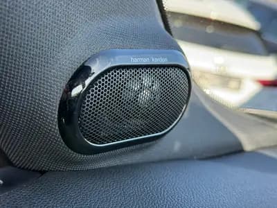 MINI Cooper JCW Steptronic – Sportive et Raffinée — Thumbnail 8