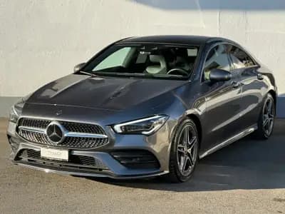 Mercedes-Benz CLA 250 AMG Line — Berline sportive, 1 main, garantie, entretien suivi — interior
