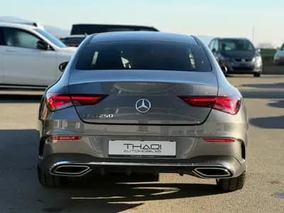 Mercedes-Benz CLA 250 AMG Line — Berline sportive, 1 main, garantie, entretien suivi — Thumbnail 7