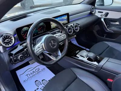 Mercedes-Benz CLA 250 AMG Line — Berline sportive, 1 main, garantie, entretien suivi — Thumbnail 14