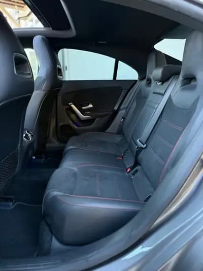 Mercedes-Benz CLA 250 AMG Line — Berline sportive, 1 main, garantie, entretien suivi — Thumbnail 16