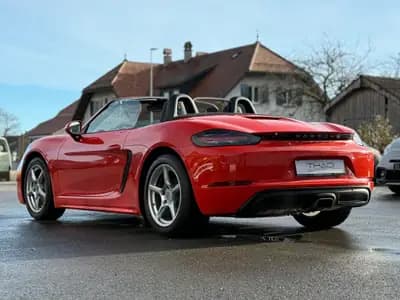 Porsche 718 Boxster 2.0 PDK — Roadster légendaire, 300 ch et première main suisse — Thumbnail 9