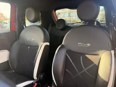 Fiat 500 0.9 TwinAir S — Citadine iconique, consommation ultra-économique — Miniature 11