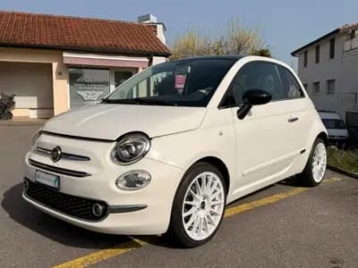 Fiat 500 1.2 Lounge — Citadine incontournable, boîte automatique et sièges cuir — exterior view