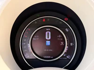 Fiat 500 1.2 Lounge — Citadine incontournable, boîte automatique et sièges cuir — Thumbnail 10