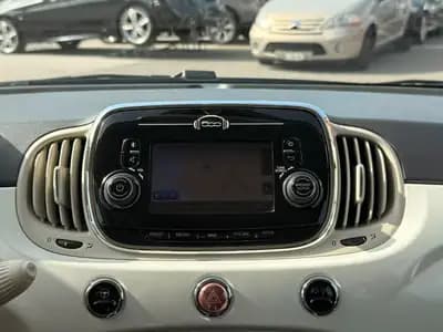 Fiat 500 1.2 Lounge — Citadine incontournable, boîte automatique et sièges cuir — Thumbnail 23