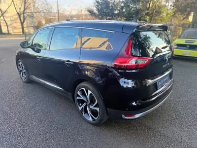 Renault Grand Scénic 1.3 Turbo EDC — 7 places, design violet unique, excellent état — rear view