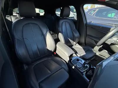 BMW Série 1 120d xDrive M Sport — Diesel performant, première main suisse — Thumbnail 10