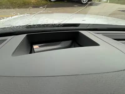 Audi A5 Coupé 2.0 TFSI Sport quattro - Performance et élégance réunies — Thumbnail 14