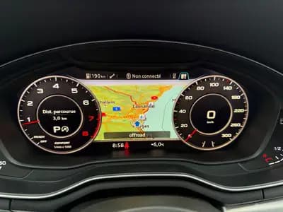 Audi A5 Coupé 2.0 TFSI Sport quattro - Performance et élégance réunies — Thumbnail 13