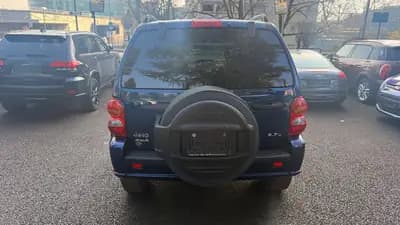 Jeep Cherokee 3.7 V6 Limited — SUV robuste, moteur V6 puissant, 185 000 km — interior
