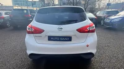 Nissan Pulsar 1.2 DIG-T — Berline compacte économe, boîte CVT fluide — dashboard