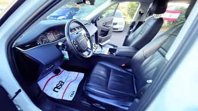 Range Rover Evoque D 150 SE — Élégant SUV compact diesel, 99'000 km seulement — Miniature 11